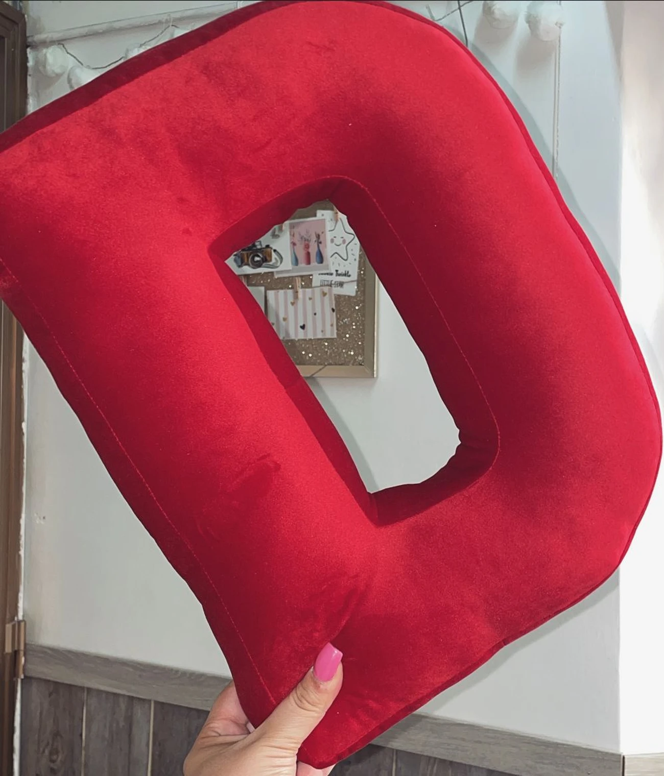 lettera-D-rossa Luckiehome cuscino lettera